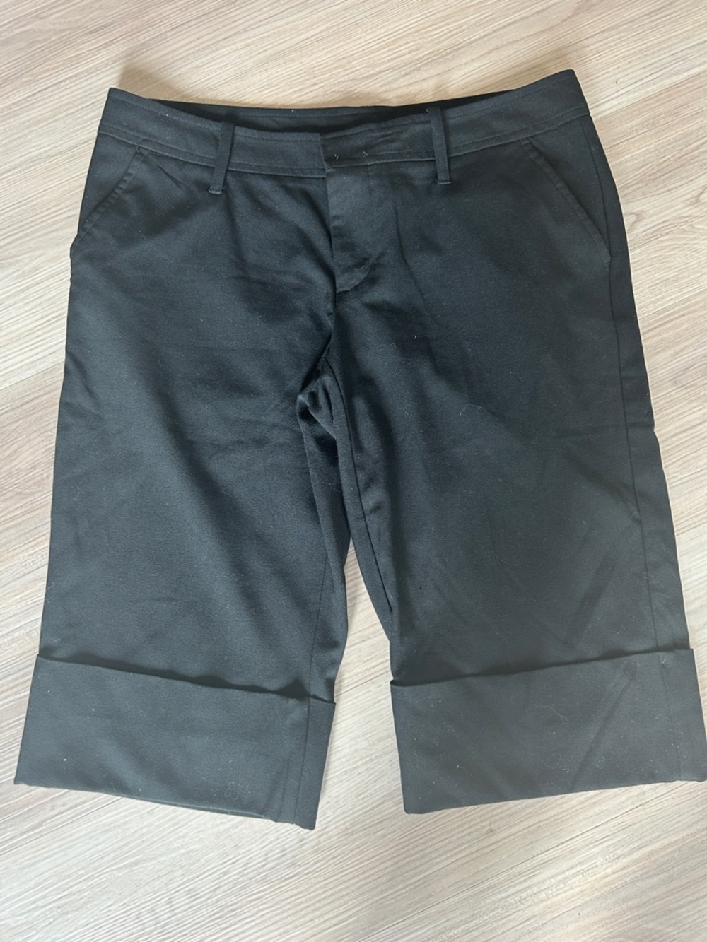 Gap Tailored Walking Shorts 8 Black Vintage Bermuda Cuff Classic Timeless Preppy